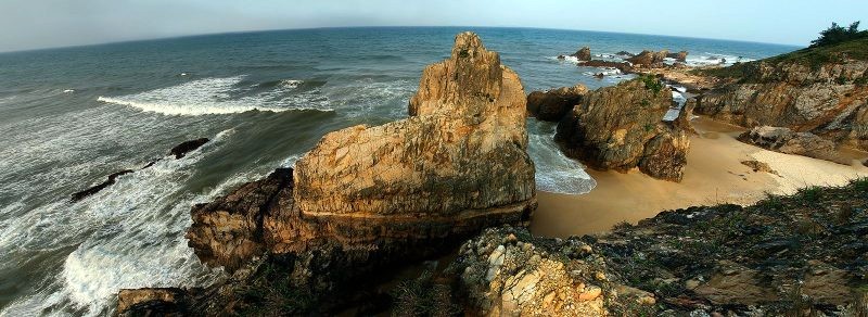 Biển Đá Nhảy: Vẻ đẹp Quảng Bình