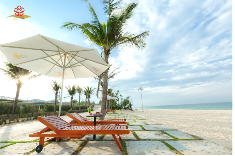 Nghỉ dưỡng biển Quảng Bình: Hút hồn du khách