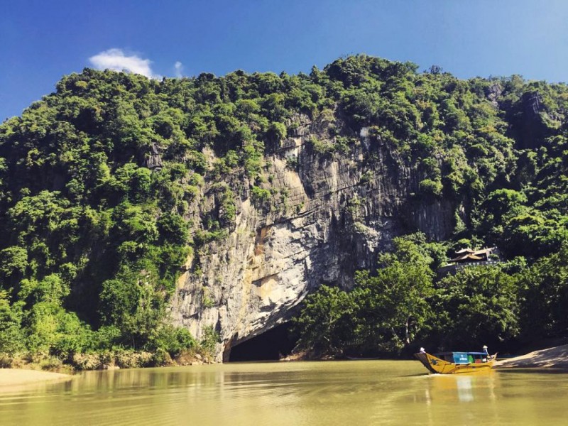 Cảnh đẹp hùng vĩ tại Phong Nha