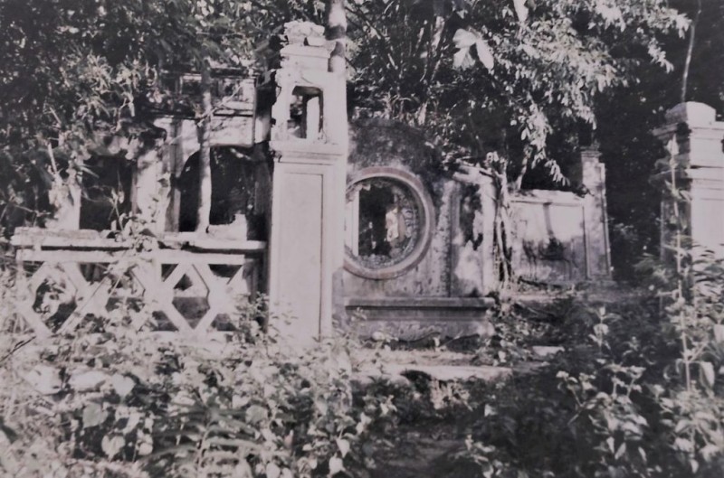 Khung cảnh ngôi đền ngày xưa