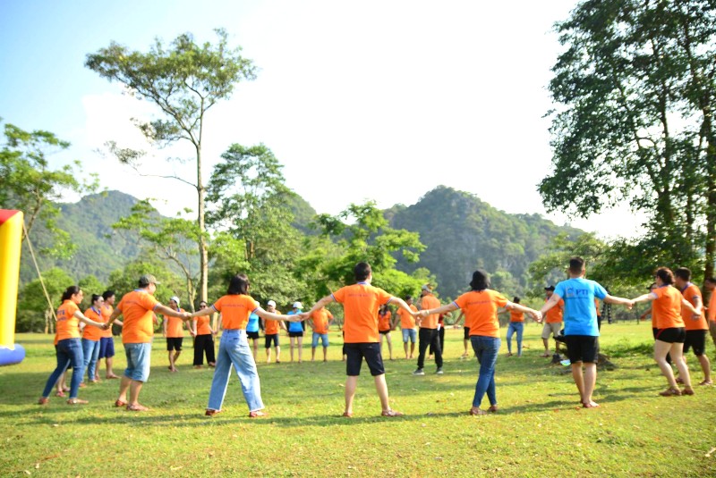 team Building tại thung lũng