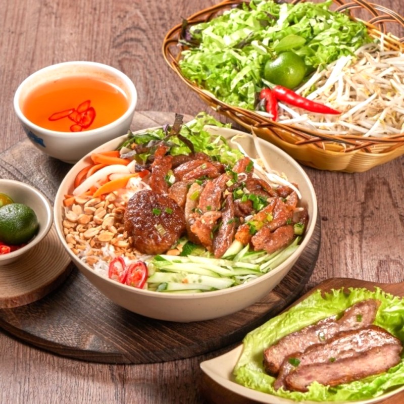 Quán Bún thịt nướng Ly Ly