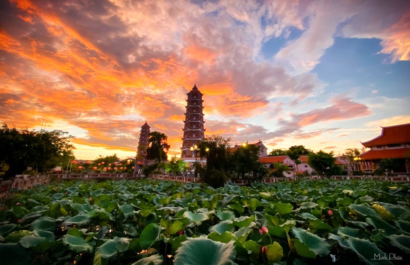 Chùa cổ được phục dựng lại ngày nay