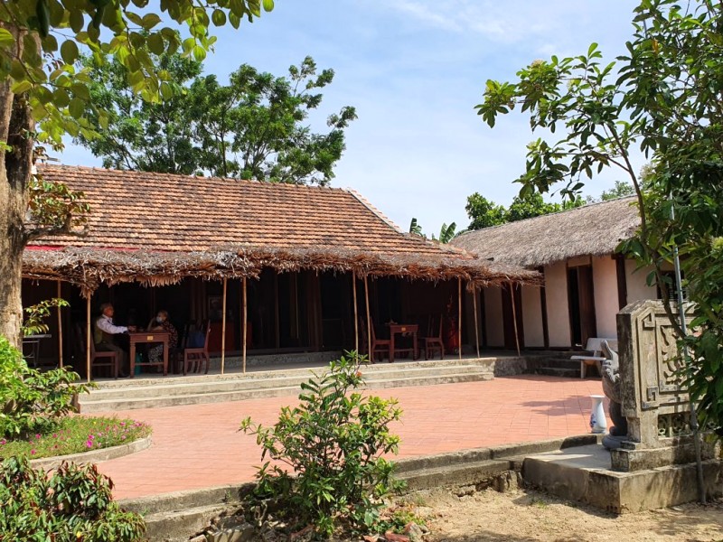 Di sản tinh thần của bậc anh hùng.