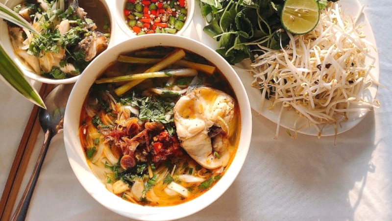 Bánh Canh Quảng Bình: Hương vị dân dã miền Trung