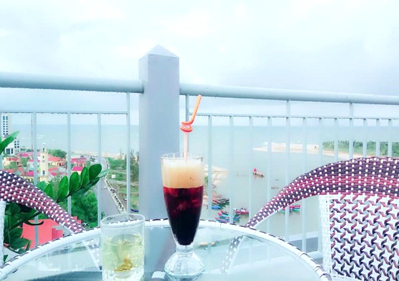 Không gian riêng tư cho quán Bar/Cafe