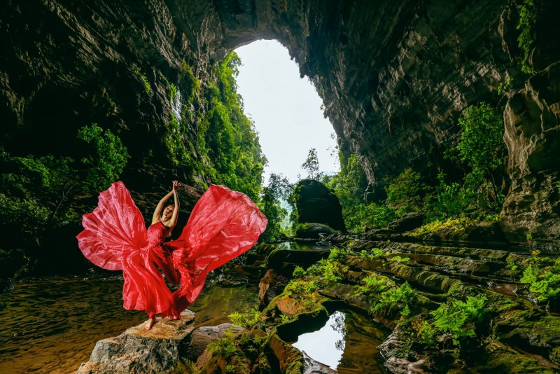 Khám phá Hang Tiên, Tour Tú Làn.