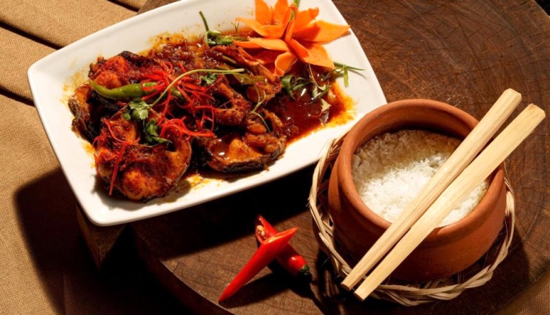 Cơm Niêu Cây Sung Đồng Hới