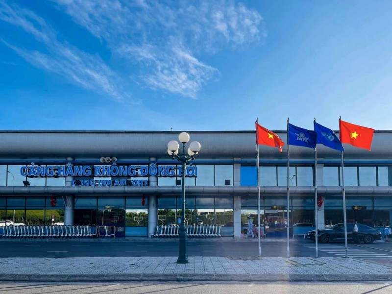 Sân bay Đồng Hới: Cổng trời Quảng Bình.